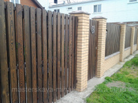 Забор из деревянного штакетника 1