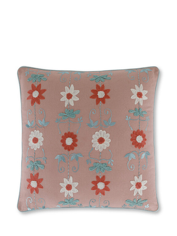 Подушка тканевая с вышивкой этническим цветочным мотивом 45х45 см Coincasa, античный розовый